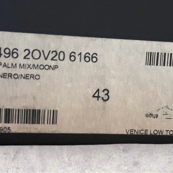 **Sold** Saint Laurent Venice Sneakers - Picture 10 of 11